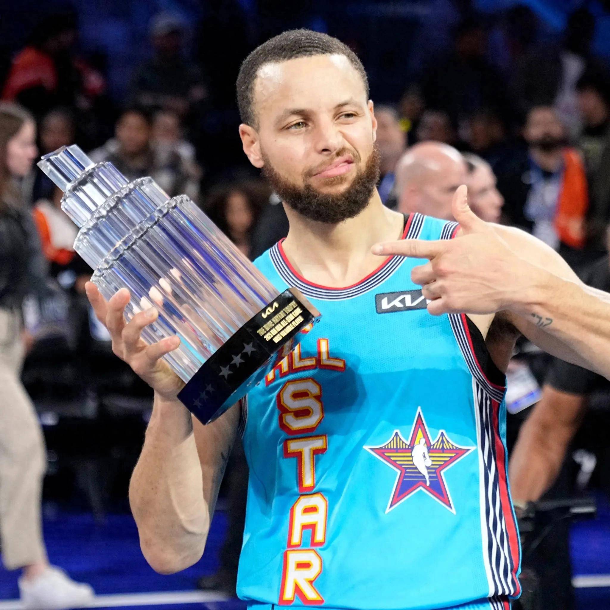 效力利物浦 效力利物浦